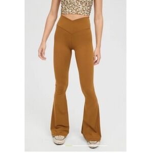 Aerie Offline Real Me Crossover Flare Leggings‎ in Tree Line Size Large NWOT